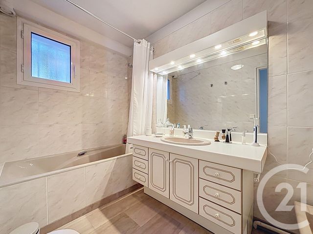 maison à vendre - 6 pièces - 174.0 m2 - LE CRES - 34 - LANGUEDOC-ROUSSILLON - Century 21 Vicarello