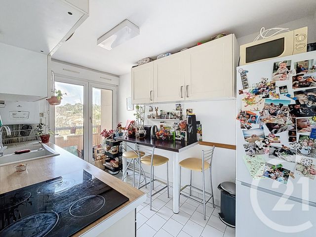 Appartement F3 bis à vendre - 4 pièces - 81.52 m2 - MONTPELLIER - 34 - LANGUEDOC-ROUSSILLON - Century 21 Vicarello