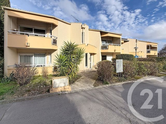 Appartement F3 bis à vendre - 4 pièces - 81.52 m2 - MONTPELLIER - 34 - LANGUEDOC-ROUSSILLON - Century 21 Vicarello