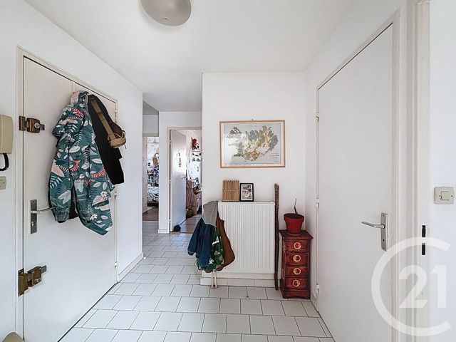 Appartement F3 bis à vendre - 4 pièces - 81.52 m2 - MONTPELLIER - 34 - LANGUEDOC-ROUSSILLON - Century 21 Vicarello