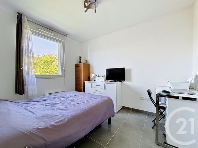 Appartement F4 à vendre - 4 pièces - 76.7 m2 - CASTELNAU LE LEZ - 34 - LANGUEDOC-ROUSSILLON - Century 21 Vicarello