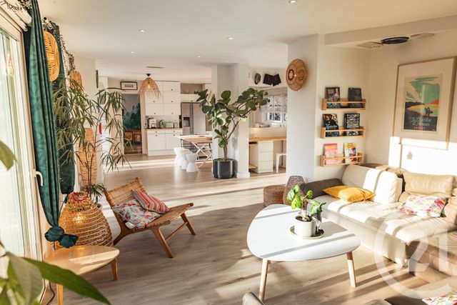 maison à vendre - 7 pièces - 220.0 m2 - PEROLS - 34 - LANGUEDOC-ROUSSILLON - Century 21 Vicarello
