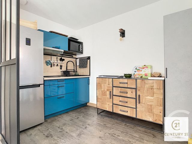 Afficher la photo en grand Appartement F2 à vendre - 2 pièces - 41.15 m2 - CASTELNAU LE LEZ - 34 - LANGUEDOC-ROUSSILLON - Century 21 Vicarello