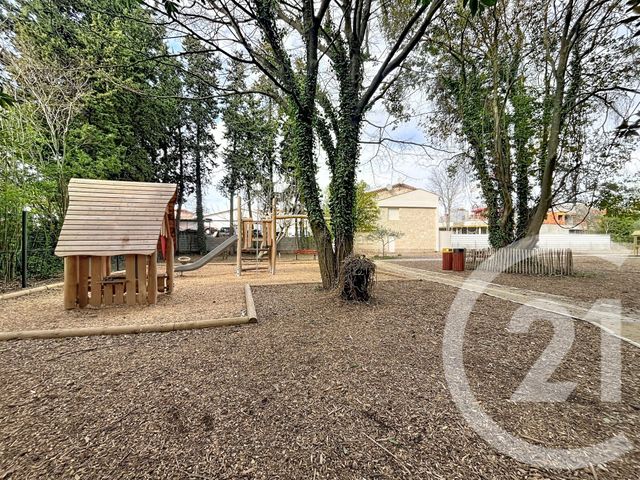 Appartement F3 à vendre - 3 pièces - 62.02 m2 - CASTELNAU LE LEZ - 34 - LANGUEDOC-ROUSSILLON - Century 21 Vicarello