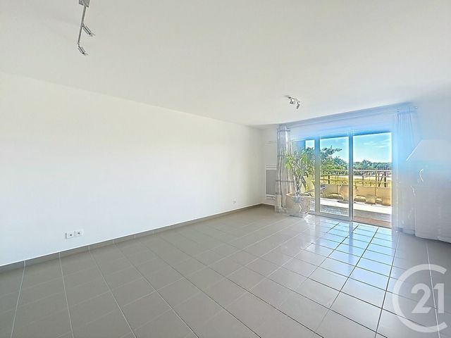 Appartement F3 à vendre - 3 pièces - 62.02 m2 - CASTELNAU LE LEZ - 34 - LANGUEDOC-ROUSSILLON - Century 21 Vicarello