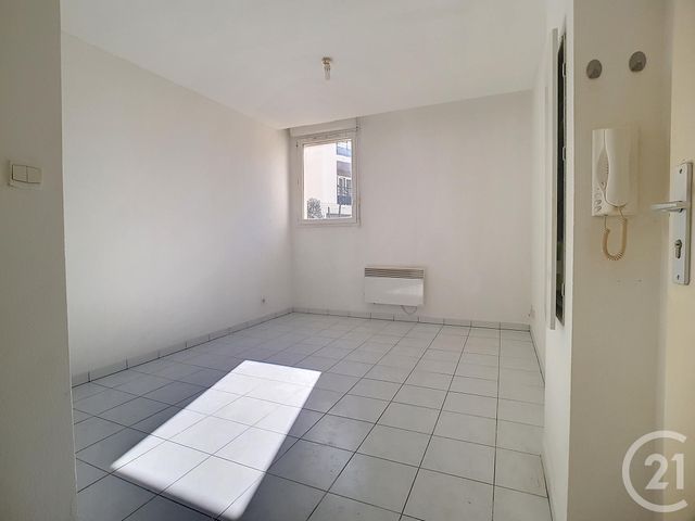 Appartement Studio à vendre - 1 pièce - 19.46 m2 - CASTELNAU LE LEZ - 34 - LANGUEDOC-ROUSSILLON - Century 21 Vicarello