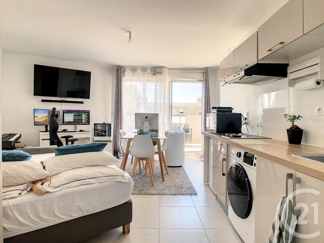 Appartement F1 à vendre - 1 pièce - 25.3 m2 - MONTPELLIER - 34 - LANGUEDOC-ROUSSILLON - Century 21 Vicarello
