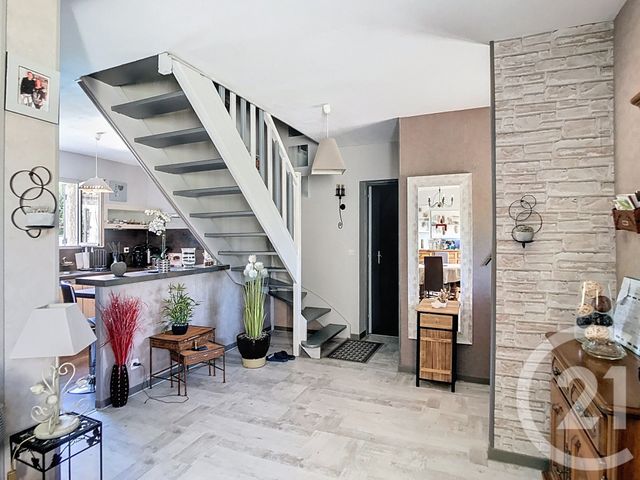 maison à vendre - 4 pièces - 80.0 m2 - CASTRIES - 34 - LANGUEDOC-ROUSSILLON - Century 21 Vicarello