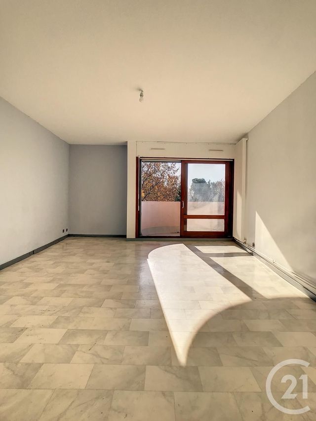 Appartement T2 à vendre - 2 pièces - 56.39 m2 - MONTPELLIER - 34 - LANGUEDOC-ROUSSILLON - Century 21 Vicarello