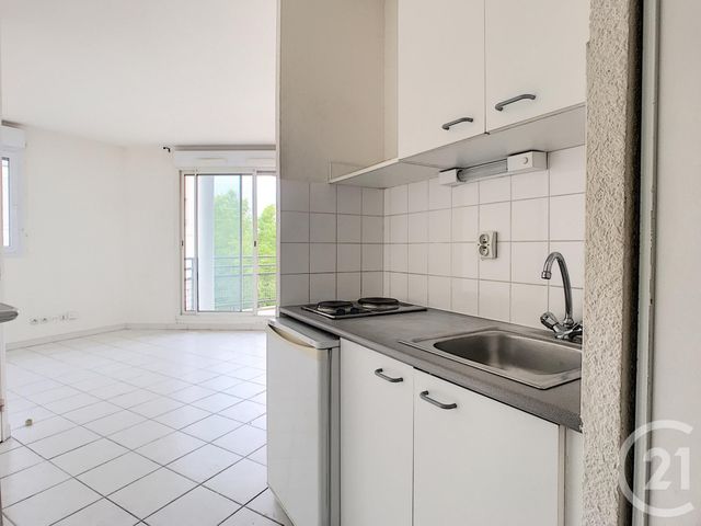 Appartement F1 à louer - 1 pièce - 25.7 m2 - MONTPELLIER - 34 - LANGUEDOC-ROUSSILLON - Century 21 Vicarello