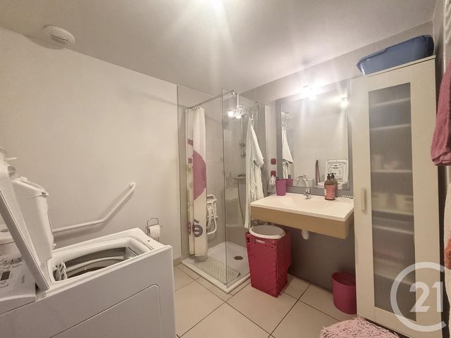 Appartement à vendre - 2 pièces - 42.03 m2 - FABREGUES - 34 - LANGUEDOC-ROUSSILLON - Century 21 Vicarello