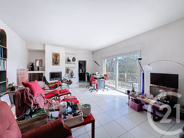 maison à vendre - 6 pièces - 184.61 m2 - ST CLEMENT DE RIVIERE - 34 - LANGUEDOC-ROUSSILLON - Century 21 Vicarello