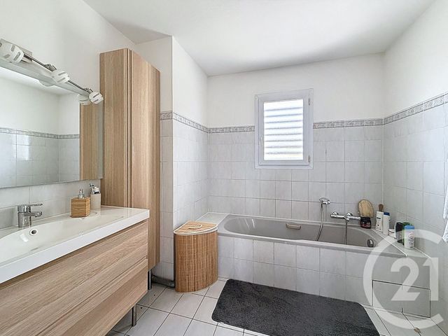 maison à vendre - 5 pièces - 162.0 m2 - CLAPIERS - 34 - LANGUEDOC-ROUSSILLON - Century 21 Vicarello