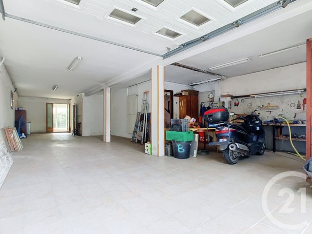 maison à vendre - 5 pièces - 205.01 m2 - PRADES LE LEZ - 34 - LANGUEDOC-ROUSSILLON - Century 21 Vicarello