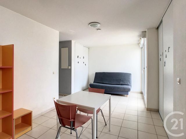 Appartement F1 à louer - 1 pièce - 26.33 m2 - MONTPELLIER - 34 - LANGUEDOC-ROUSSILLON - Century 21 Vicarello