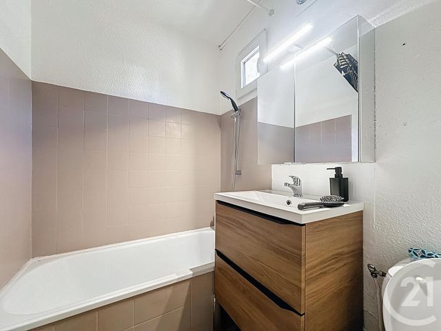 Appartement Studio à vendre - 1 pièce - 22.0 m2 - CASTRIES - 34 - LANGUEDOC-ROUSSILLON - Century 21 Vicarello