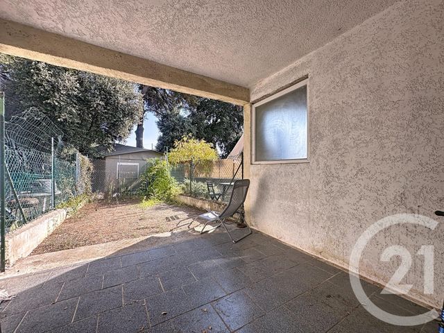 Appartement Studio à vendre - 1 pièce - 22.0 m2 - CASTRIES - 34 - LANGUEDOC-ROUSSILLON - Century 21 Vicarello