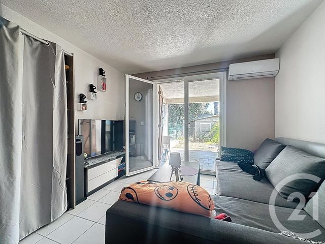 Appartement Studio à vendre - 1 pièce - 22.0 m2 - CASTRIES - 34 - LANGUEDOC-ROUSSILLON - Century 21 Vicarello