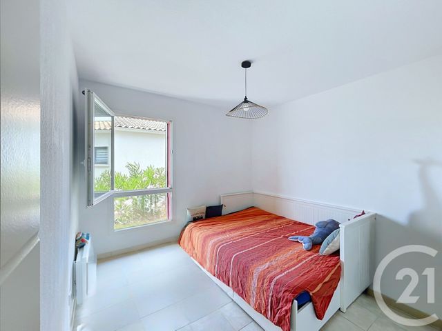 maison à vendre - 4 pièces - 85.0 m2 - MAUGUIO CARNON - 34 - LANGUEDOC-ROUSSILLON - Century 21 Vicarello
