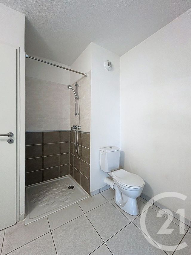 Appartement T2 à vendre - 2 pièces - 41.3 m2 - CASTELNAU LE LEZ - 34 - LANGUEDOC-ROUSSILLON - Century 21 Vicarello