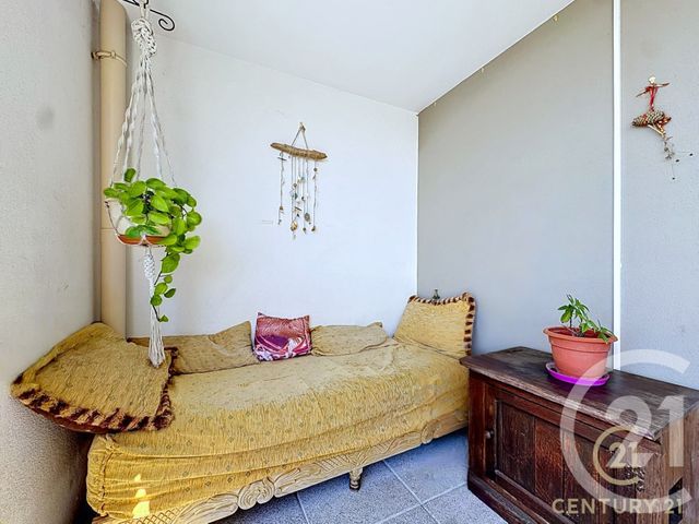 Appartement T3 à vendre - 3 pièces - 58.61 m2 - PRADES LE LEZ - 34 - LANGUEDOC-ROUSSILLON - Century 21 Vicarello