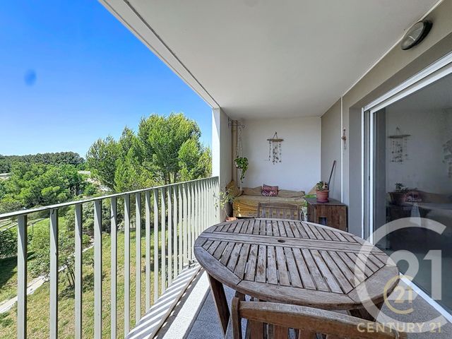 Appartement T3 à vendre - 3 pièces - 58.61 m2 - PRADES LE LEZ - 34 - LANGUEDOC-ROUSSILLON - Century 21 Vicarello