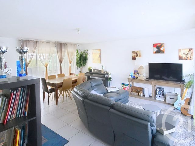 Appartement F3 à vendre - 3 pièces - 105.94 m2 - CASTELNAU LE LEZ - 34 - LANGUEDOC-ROUSSILLON - Century 21 Vicarello