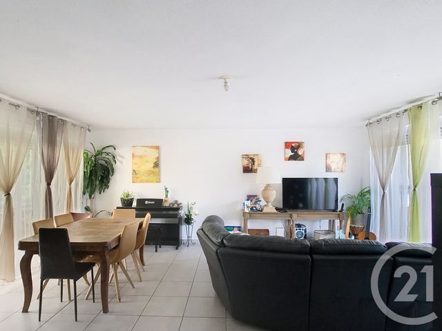 Afficher la photo en grand Appartement F3 à vendre - 3 pièces - 105.94 m2 - CASTELNAU LE LEZ - 34 - LANGUEDOC-ROUSSILLON - Century 21 Vicarello