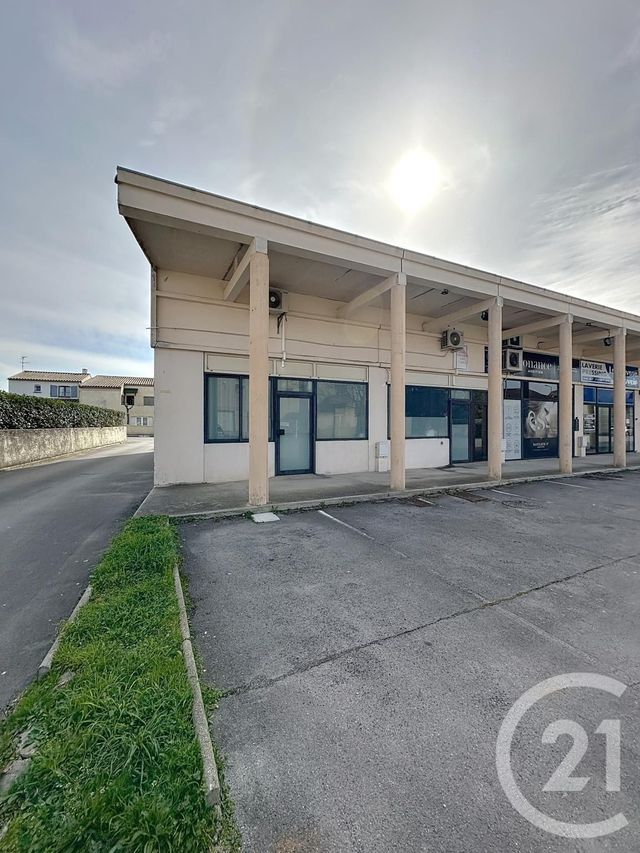 Afficher la photo en grand immeuble à vendre - 218.0 m2 - CASTRIES - 34 - LANGUEDOC-ROUSSILLON - Century 21 Vicarello