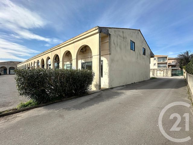 Afficher la photo en grand immeuble à vendre - 218.0 m2 - CASTRIES - 34 - LANGUEDOC-ROUSSILLON - Century 21 Vicarello