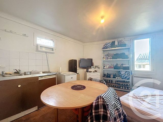 Afficher la photo en grand Appartement F2 à vendre - 2 pièces - 29.12 m2 - CASTRIES - 34 - LANGUEDOC-ROUSSILLON - Century 21 Vicarello