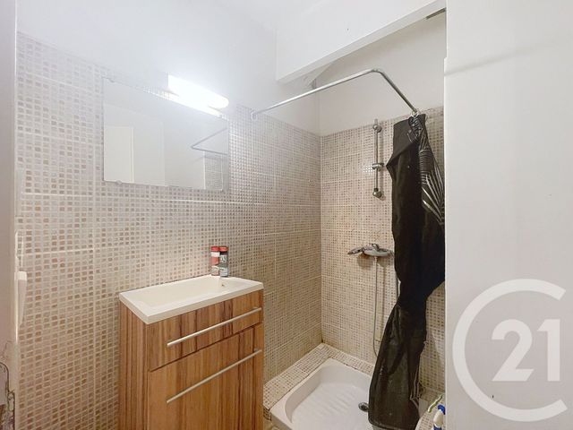 Afficher la photo en grand Appartement F2 à vendre - 2 pièces - 29.12 m2 - CASTRIES - 34 - LANGUEDOC-ROUSSILLON - Century 21 Vicarello