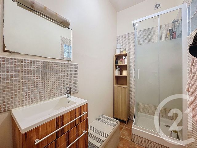 Afficher la photo en grand Appartement F1 à vendre - 1 pièce - 22.0 m2 - CASTRIES - 34 - LANGUEDOC-ROUSSILLON - Century 21 Vicarello