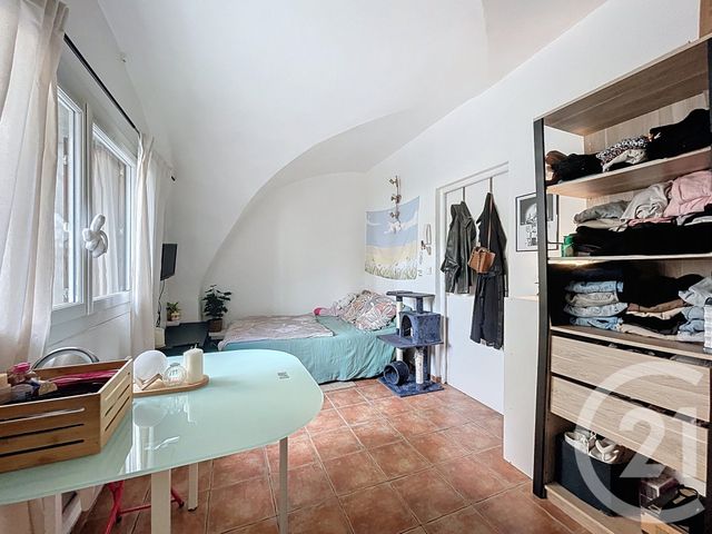 Afficher la photo en grand Appartement F1 à vendre - 1 pièce - 22.0 m2 - CASTRIES - 34 - LANGUEDOC-ROUSSILLON - Century 21 Vicarello