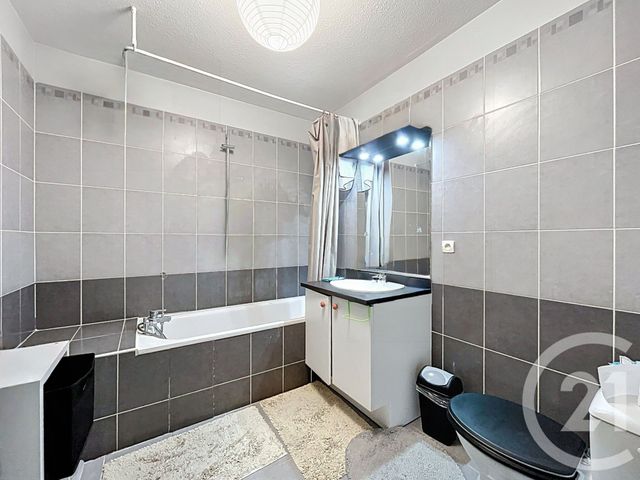 Appartement F2 à vendre - 2 pièces - 58.0 m2 - CASTELNAU LE LEZ - 34 - LANGUEDOC-ROUSSILLON - Century 21 Vicarello