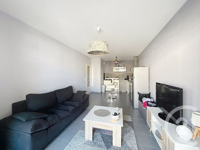 Appartement T2 à vendre - 2 pièces - 41.45 m2 - LUNEL - 34 - LANGUEDOC-ROUSSILLON - Century 21 Vicarello
