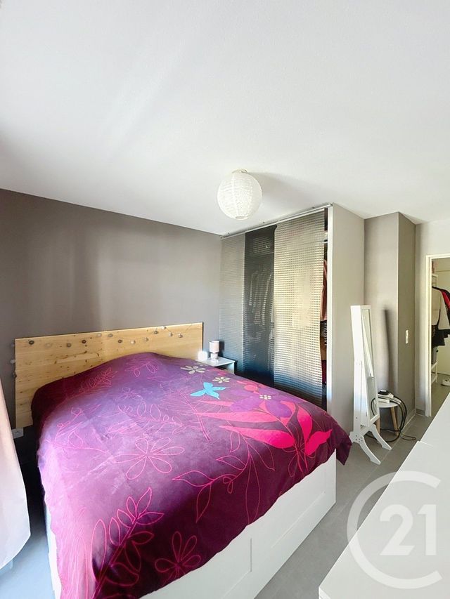 Appartement T2 à vendre - 2 pièces - 41.45 m2 - LUNEL - 34 - LANGUEDOC-ROUSSILLON - Century 21 Vicarello