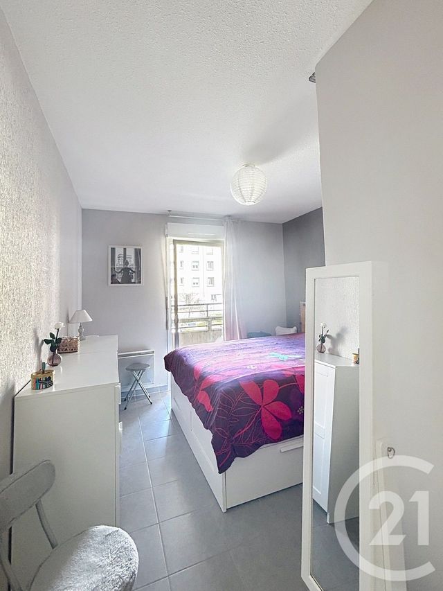 Appartement T2 à vendre - 2 pièces - 41.45 m2 - LUNEL - 34 - LANGUEDOC-ROUSSILLON - Century 21 Vicarello