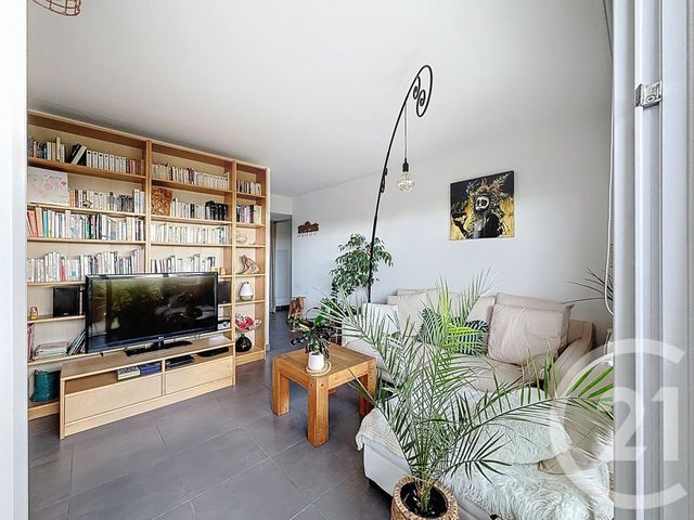 Afficher la photo en grand Appartement F3 à vendre - 3 pièces - 59.46 m2 - MONTPELLIER - 34 - LANGUEDOC-ROUSSILLON - Century 21 Vicarello