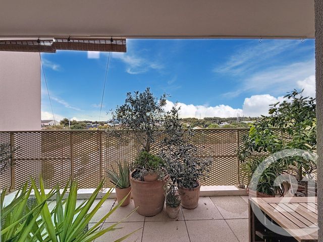 Afficher la photo en grand Appartement F3 à vendre - 3 pièces - 59.46 m2 - MONTPELLIER - 34 - LANGUEDOC-ROUSSILLON - Century 21 Vicarello