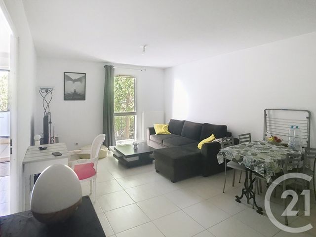 Appartement F2 à vendre - 2 pièces - 43.9 m2 - ST AUNES - 34 - LANGUEDOC-ROUSSILLON - Century 21 Vicarello