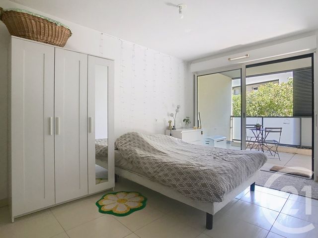 Appartement F2 à vendre - 2 pièces - 43.9 m2 - ST AUNES - 34 - LANGUEDOC-ROUSSILLON - Century 21 Vicarello