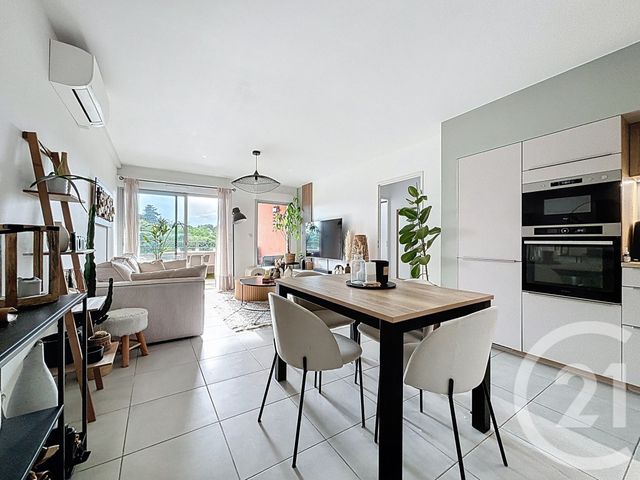 Appartement F3 à vendre - 3 pièces - 64.55 m2 - MONTPELLIER - 34 - LANGUEDOC-ROUSSILLON - Century 21 Vicarello