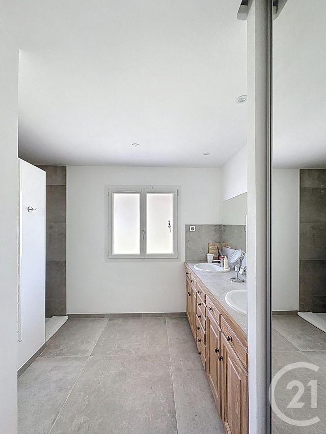 maison à vendre - 7 pièces - 205.0 m2 - CASTELNAU LE LEZ - 34 - LANGUEDOC-ROUSSILLON - Century 21 Vicarello