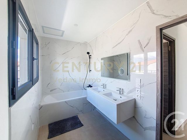 Afficher la photo en grand maison à vendre - 5 pièces - 133.0 m2 - ST BRES - 34 - LANGUEDOC-ROUSSILLON - Century 21 Vicarello