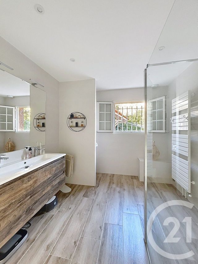 maison à vendre - 5 pièces - 123.35 m2 - CASTELNAU LE LEZ - 34 - LANGUEDOC-ROUSSILLON - Century 21 Vicarello