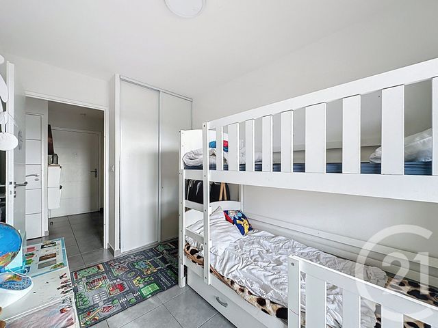 Appartement F3 à vendre - 3 pièces - 57.0 m2 - CASTELNAU LE LEZ - 34 - LANGUEDOC-ROUSSILLON - Century 21 Vicarello