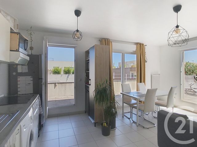 Appartement F2 à vendre - 2 pièces - 45.7 m2 - JUVIGNAC - 34 - LANGUEDOC-ROUSSILLON - Century 21 Vicarello