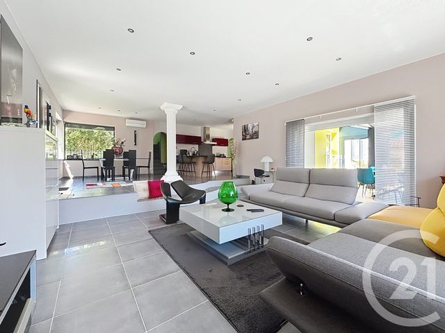 maison à vendre - 7 pièces - 189.4 m2 - GUZARGUES - 34 - LANGUEDOC-ROUSSILLON - Century 21 Vicarello
