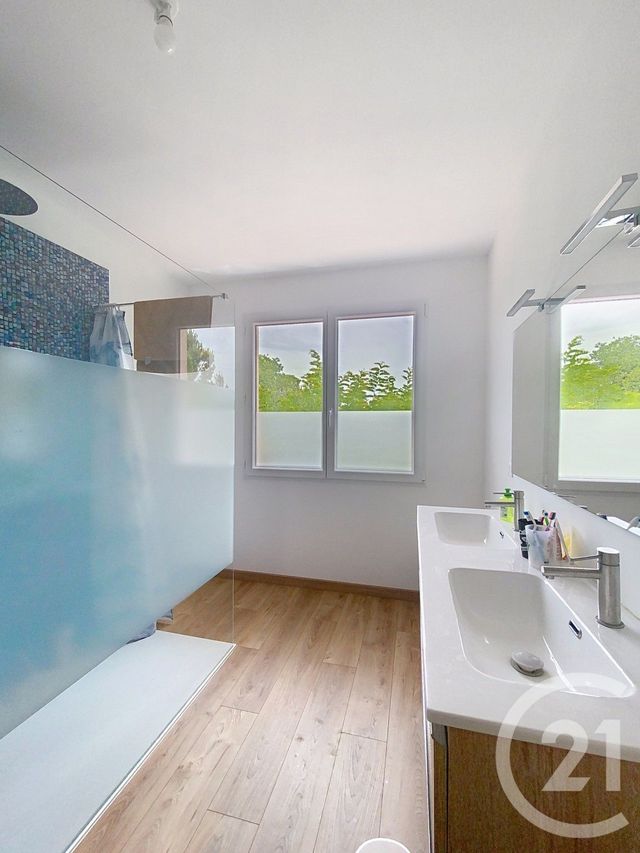 maison à louer - 6 pièces - 159.32 m2 - CLARET - 34 - LANGUEDOC-ROUSSILLON - Century 21 Vicarello